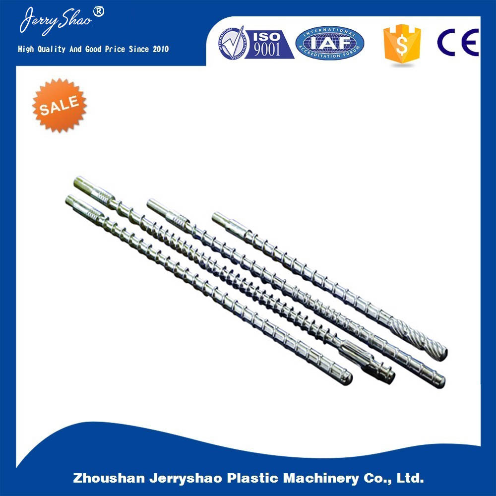 Screw for injection molding machine