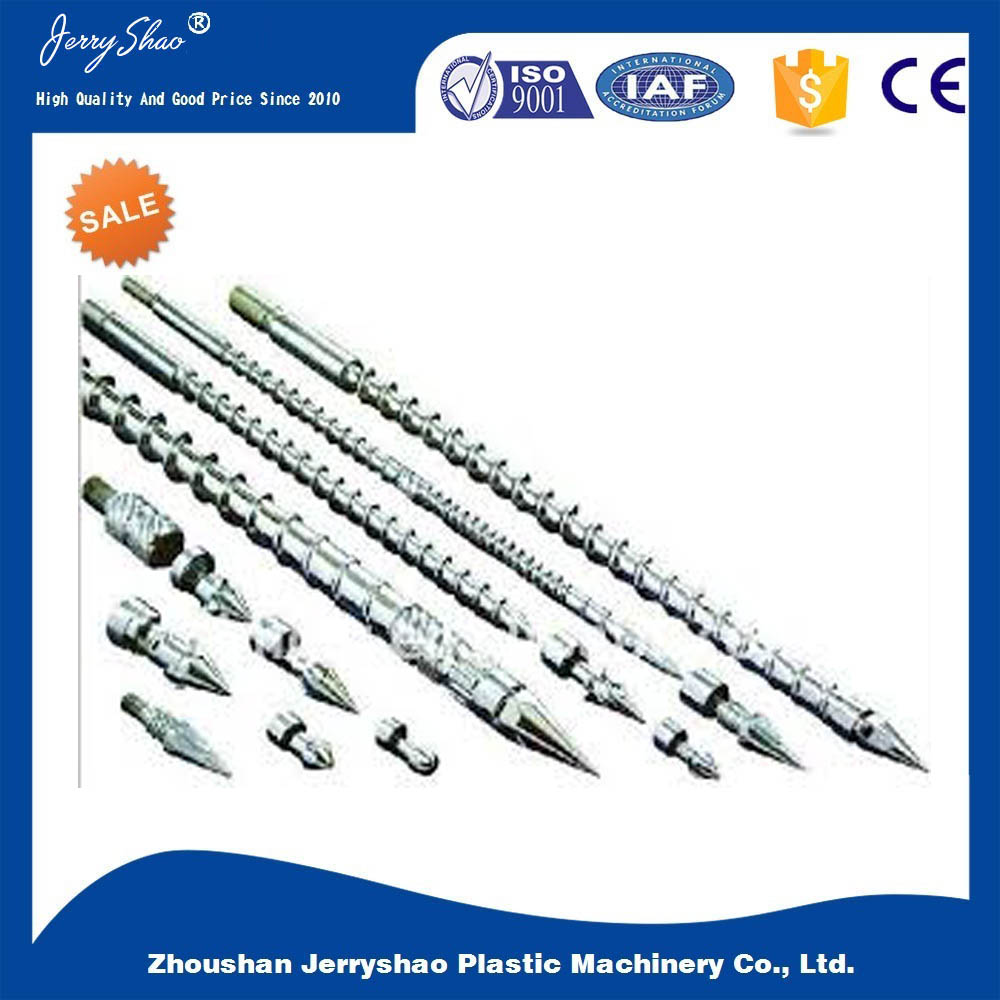 Screw for injection molding machine